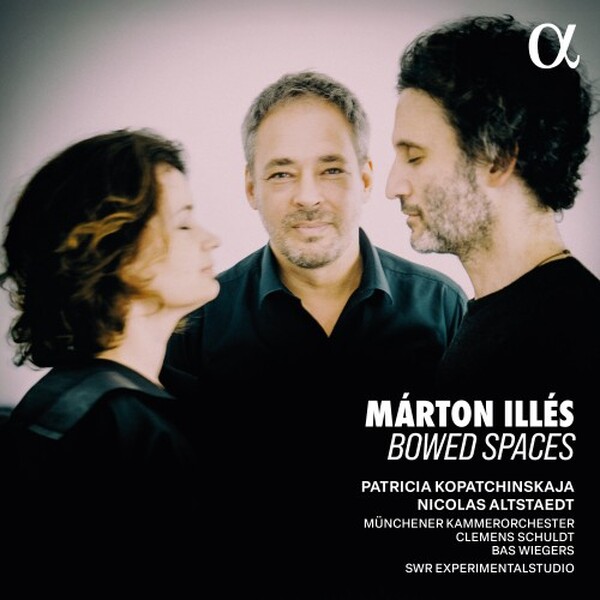 Illes - Bowed Spaces